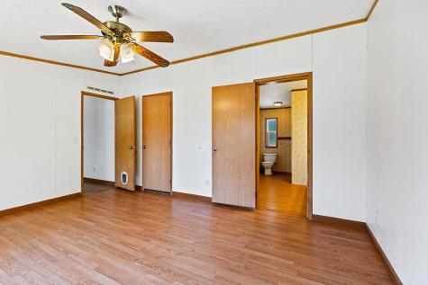 5 Forest Lane Fairfield ME 04937
