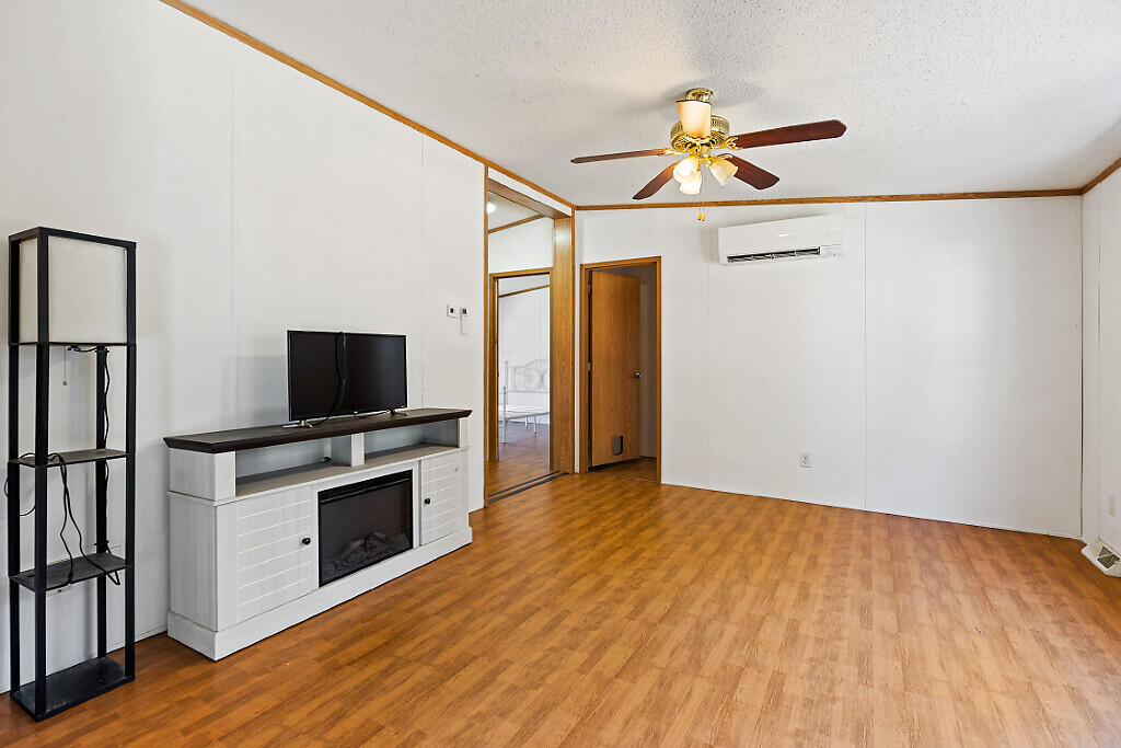 5 Forest Lane Fairfield ME 04937