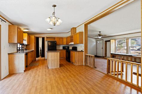 5 Forest Lane Fairfield ME 04937