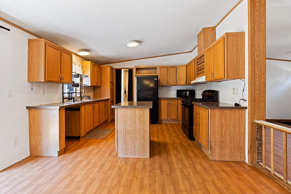 5 Forest Lane Fairfield ME 04937