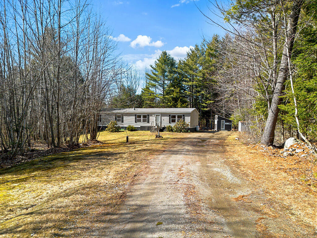 5 Forest Lane Fairfield ME 04937