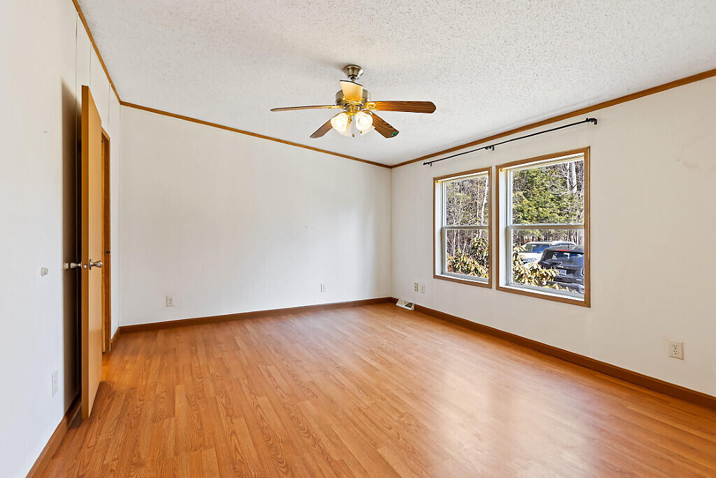 5 Forest Lane Fairfield ME 04937