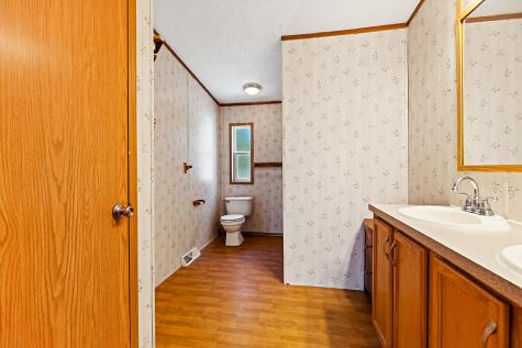 5 Forest Lane Fairfield ME 04937