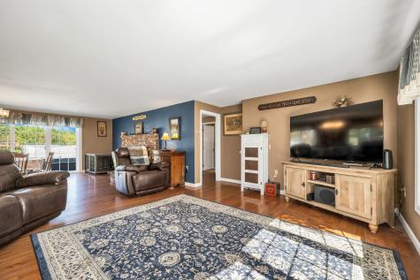 22 N Town Farm Road Oxford ME 04270