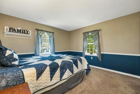 22 N Town Farm Road Oxford ME 04270