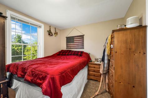 22 N Town Farm Road Oxford ME 04270