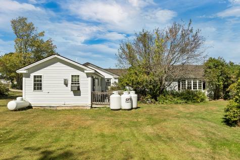 22 N Town Farm Road Oxford ME 04270