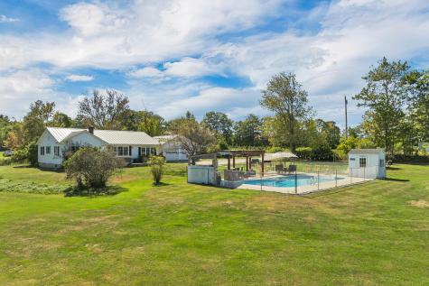 22 N Town Farm Road Oxford ME 04270