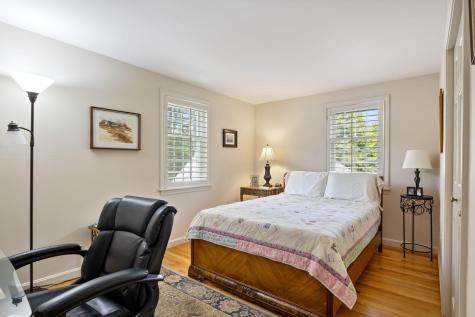 57 Foreside Road Falmouth ME 04105