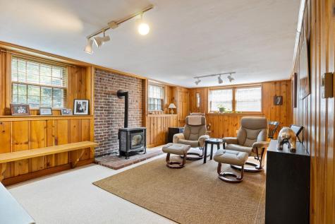 57 Foreside Road Falmouth ME 04105