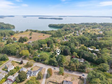 57 Foreside Road Falmouth ME 04105