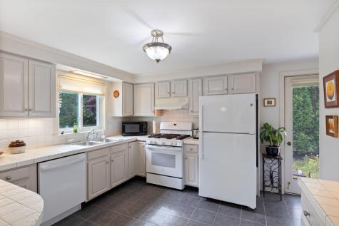 57 Foreside Road Falmouth ME 04105