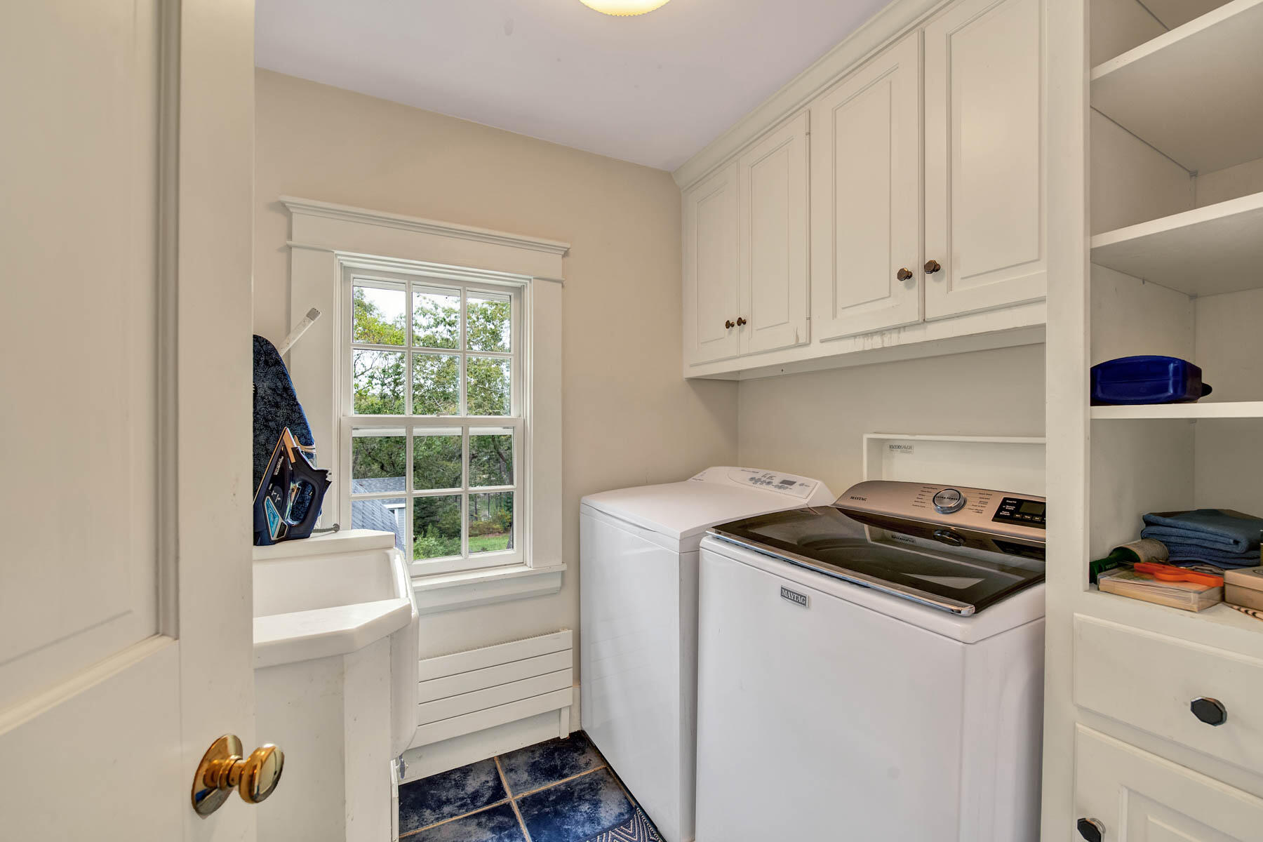 254 Cape Newagen Road Southport ME 04576
