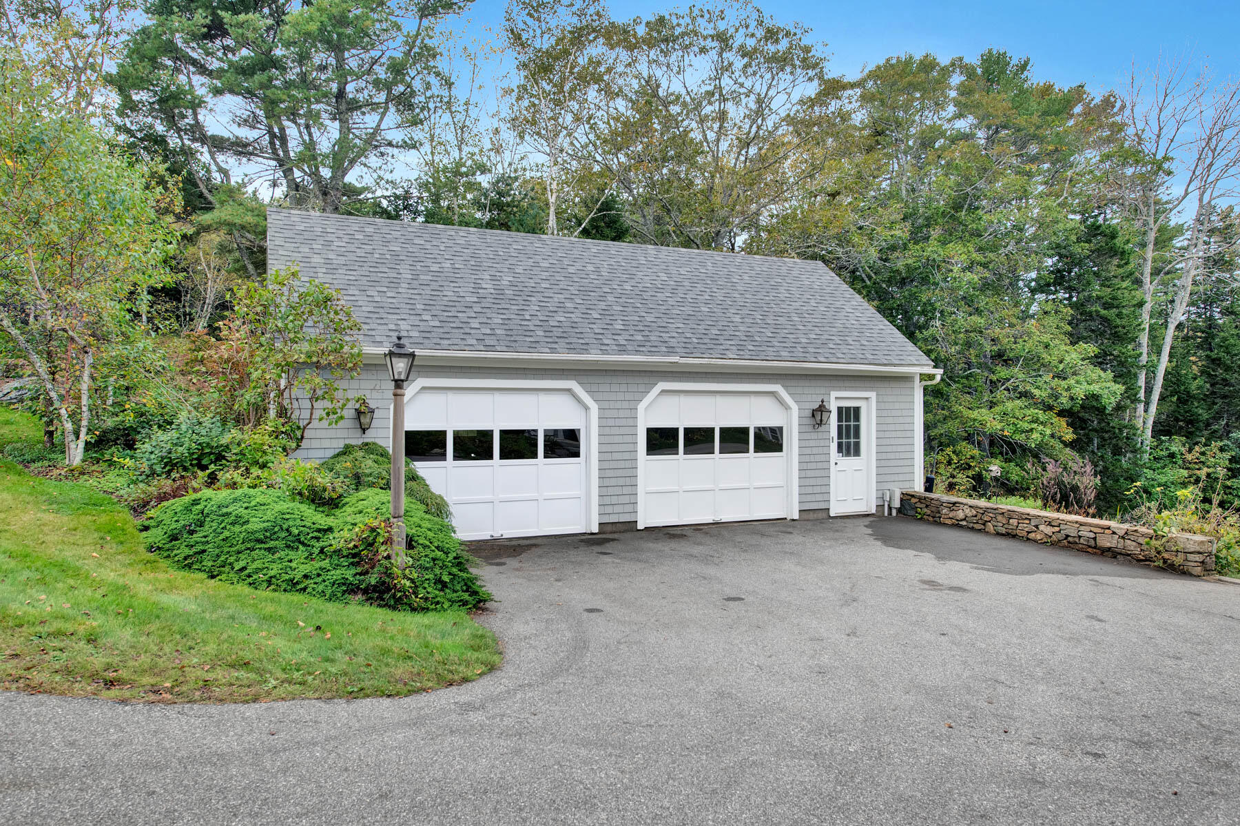254 Cape Newagen Road Southport ME 04576