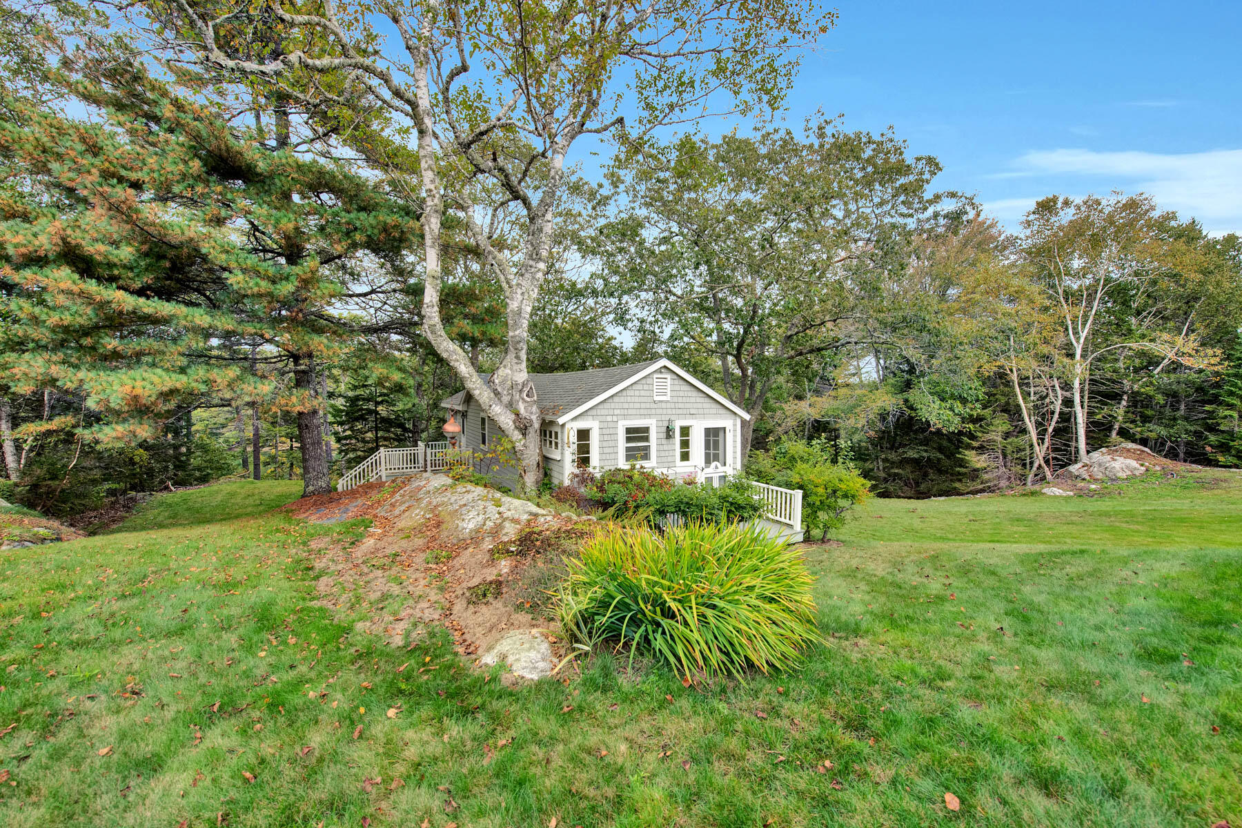 254 Cape Newagen Road Southport ME 04576