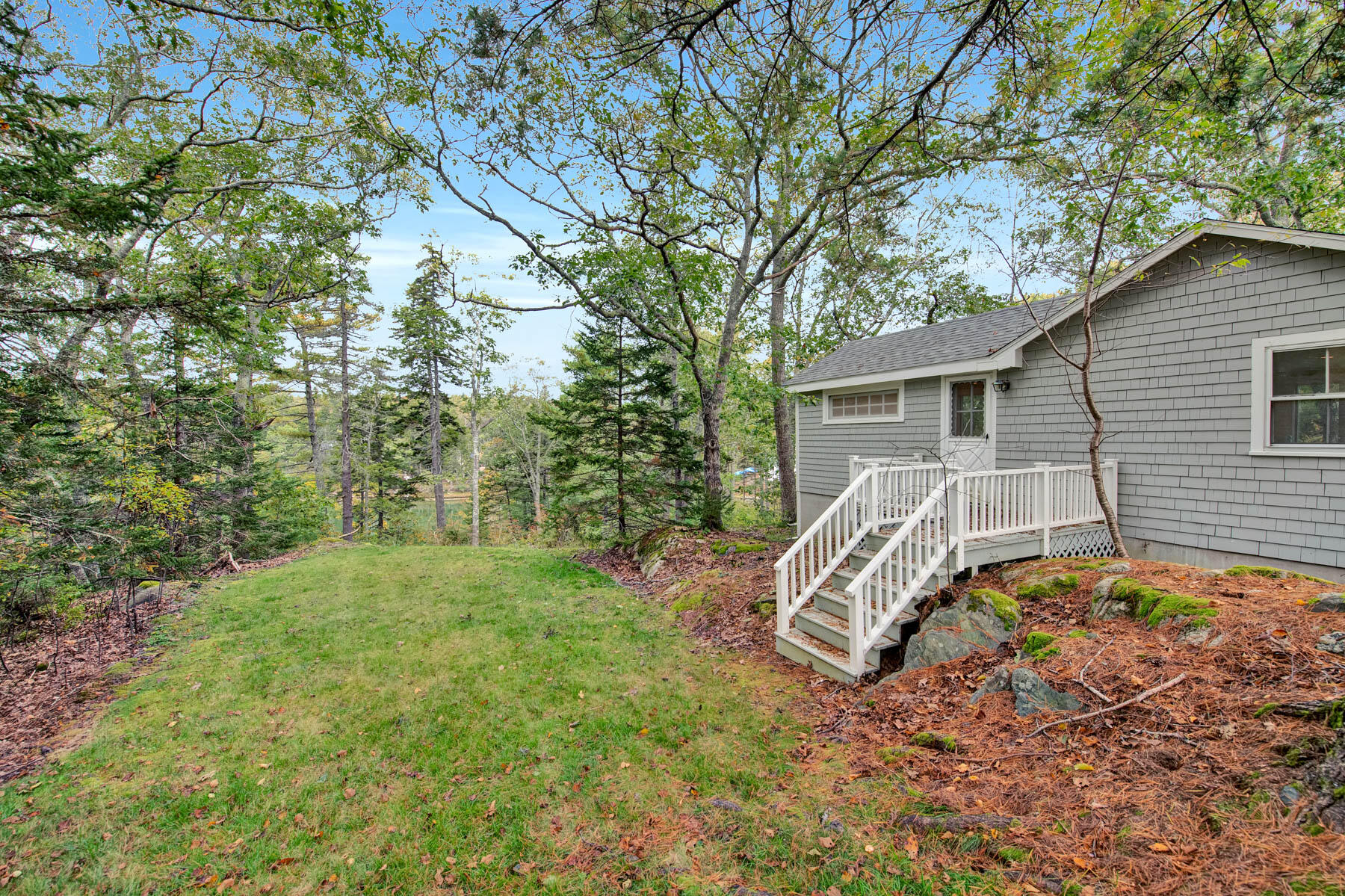 254 Cape Newagen Road Southport ME 04576