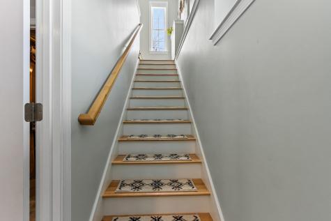 5 Pearl Drive Brunswick ME 04011