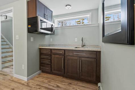 5 Pearl Drive Brunswick ME 04011