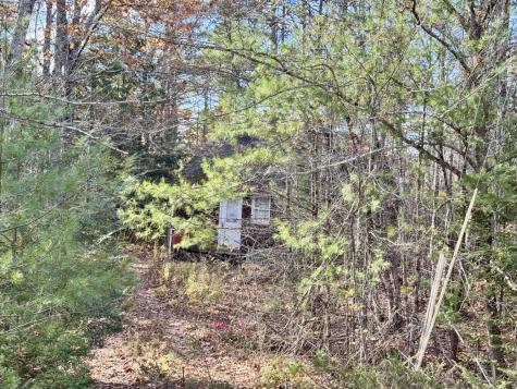 2738 Burkettville Road Liberty ME 04949