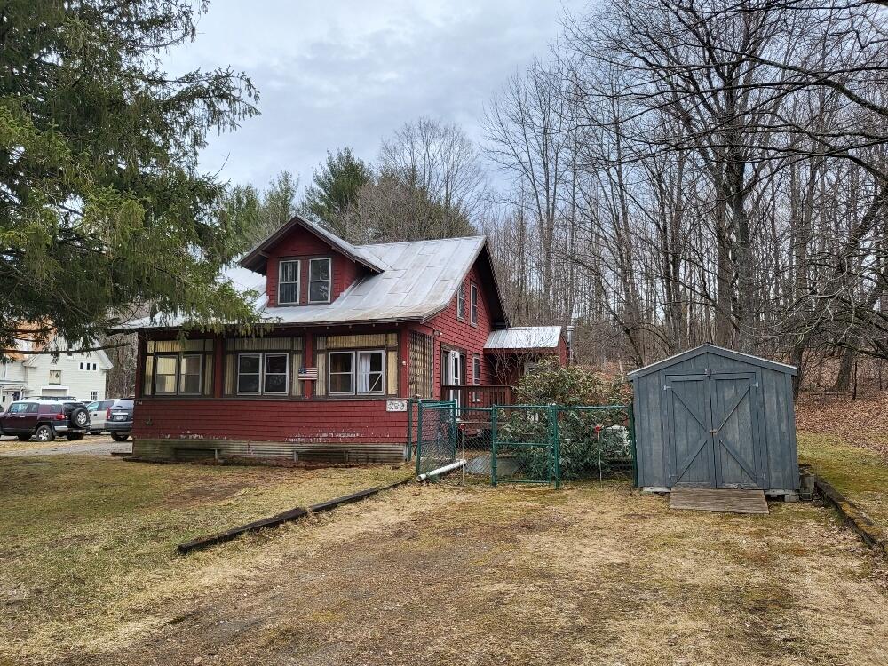 289 Fairbanks Road Farmington Maine Real Estate Listing MLS 1524488