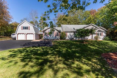 23 Cemetery Road Berwick ME 03901