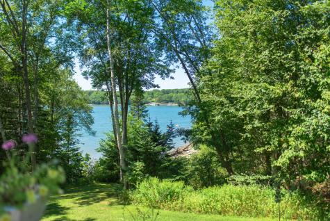 33 Rockinghorse Lane Saint George ME 04859