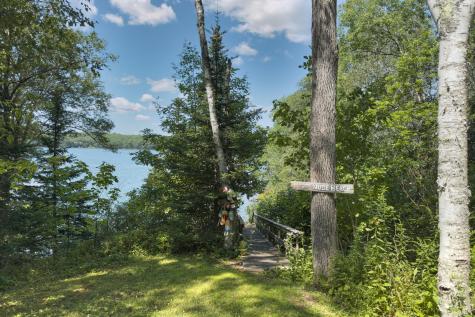 33 Rockinghorse Lane Saint George ME 04859