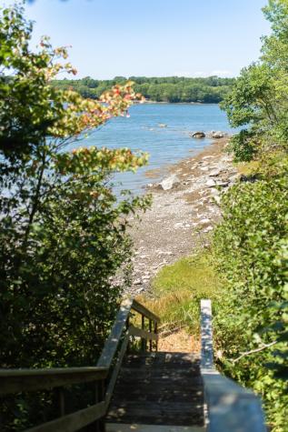 33 Rockinghorse Lane Saint George ME 04859