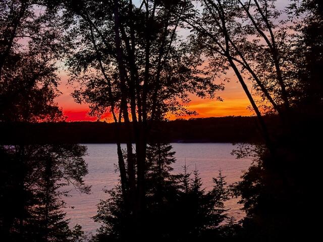 33 Rockinghorse Lane Saint George ME 04859