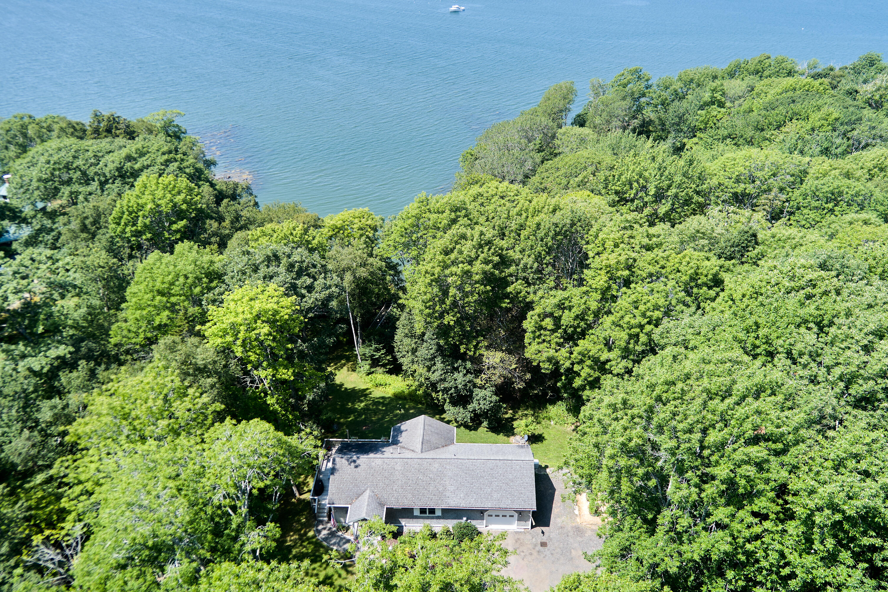 33 Rockinghorse Lane Saint George ME 04859