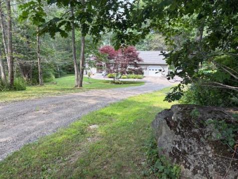 33 Rockinghorse Lane Saint George ME 04859