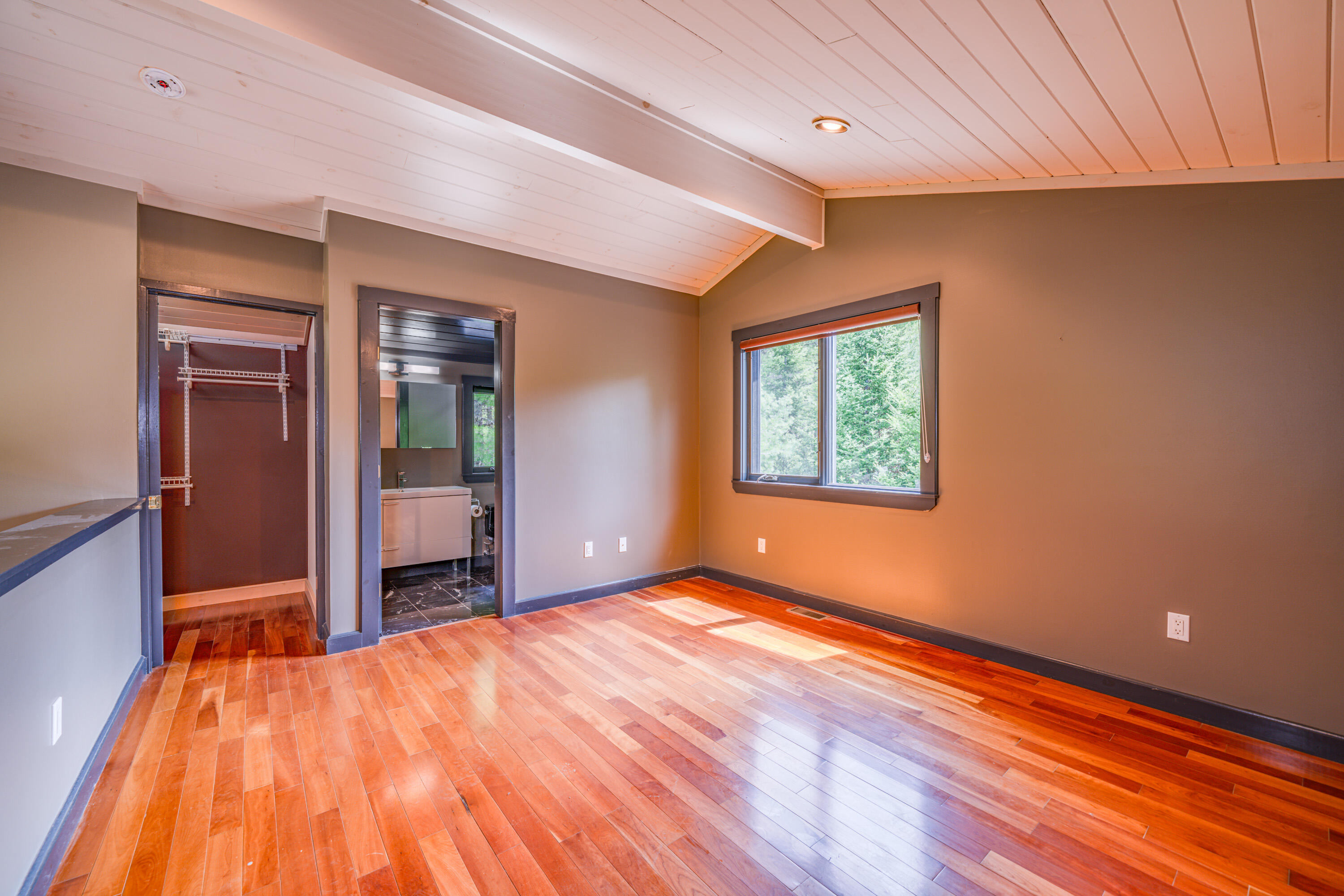 40 Lakeside Drive Swanville ME 04915