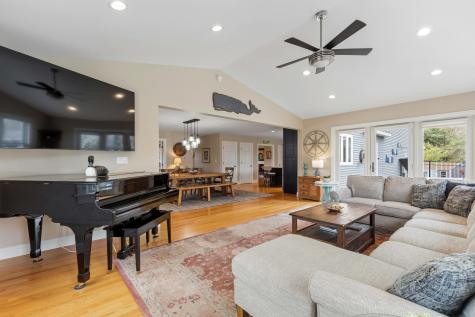 111 Concord Circle Yarmouth ME 04096