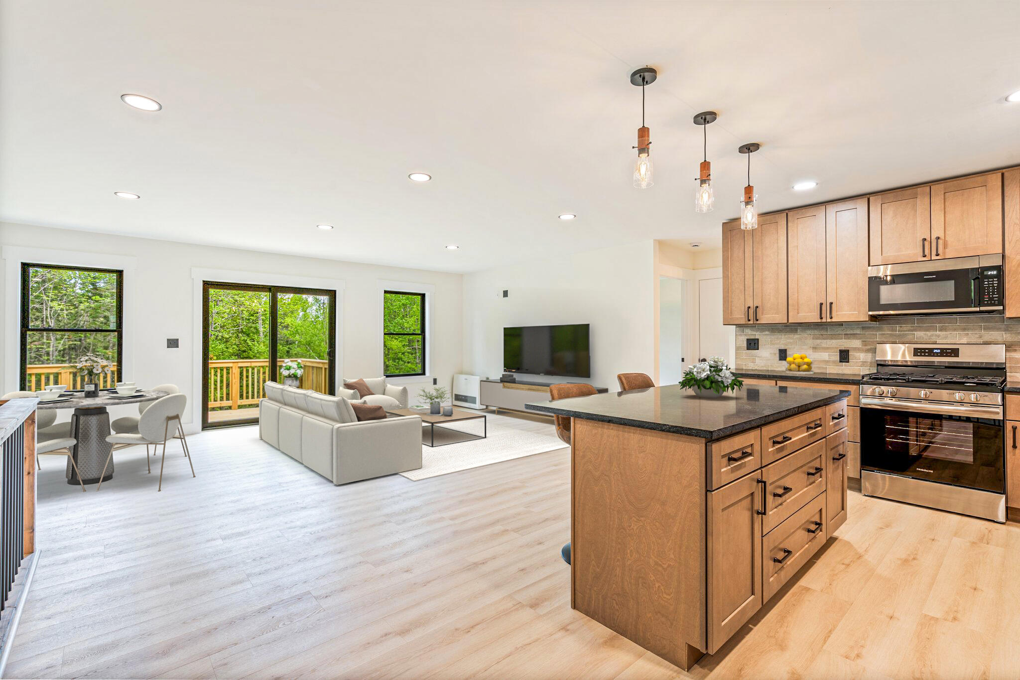 734 Main Road Charleston ME 04422