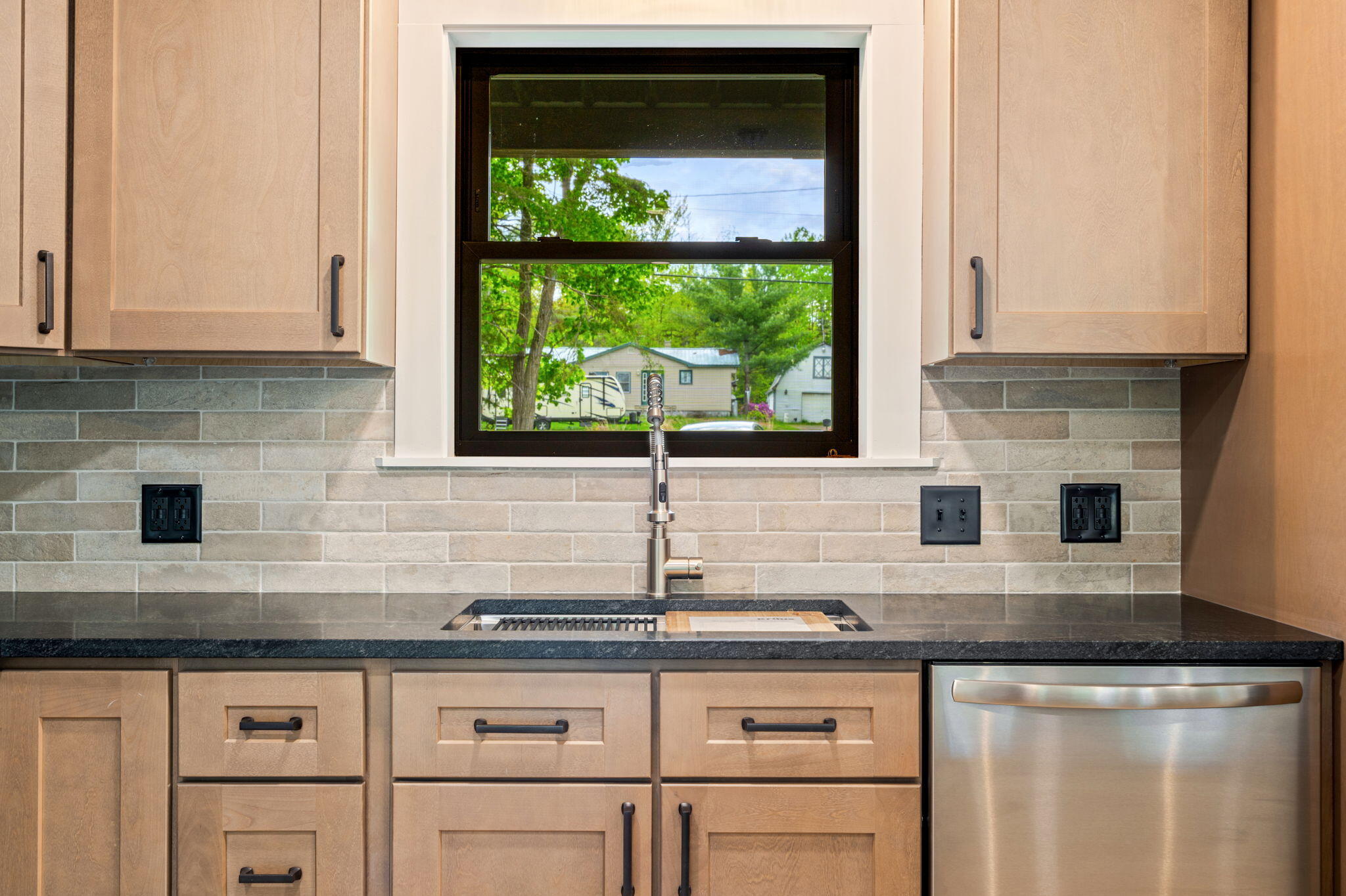 734 Main Road Charleston ME 04422