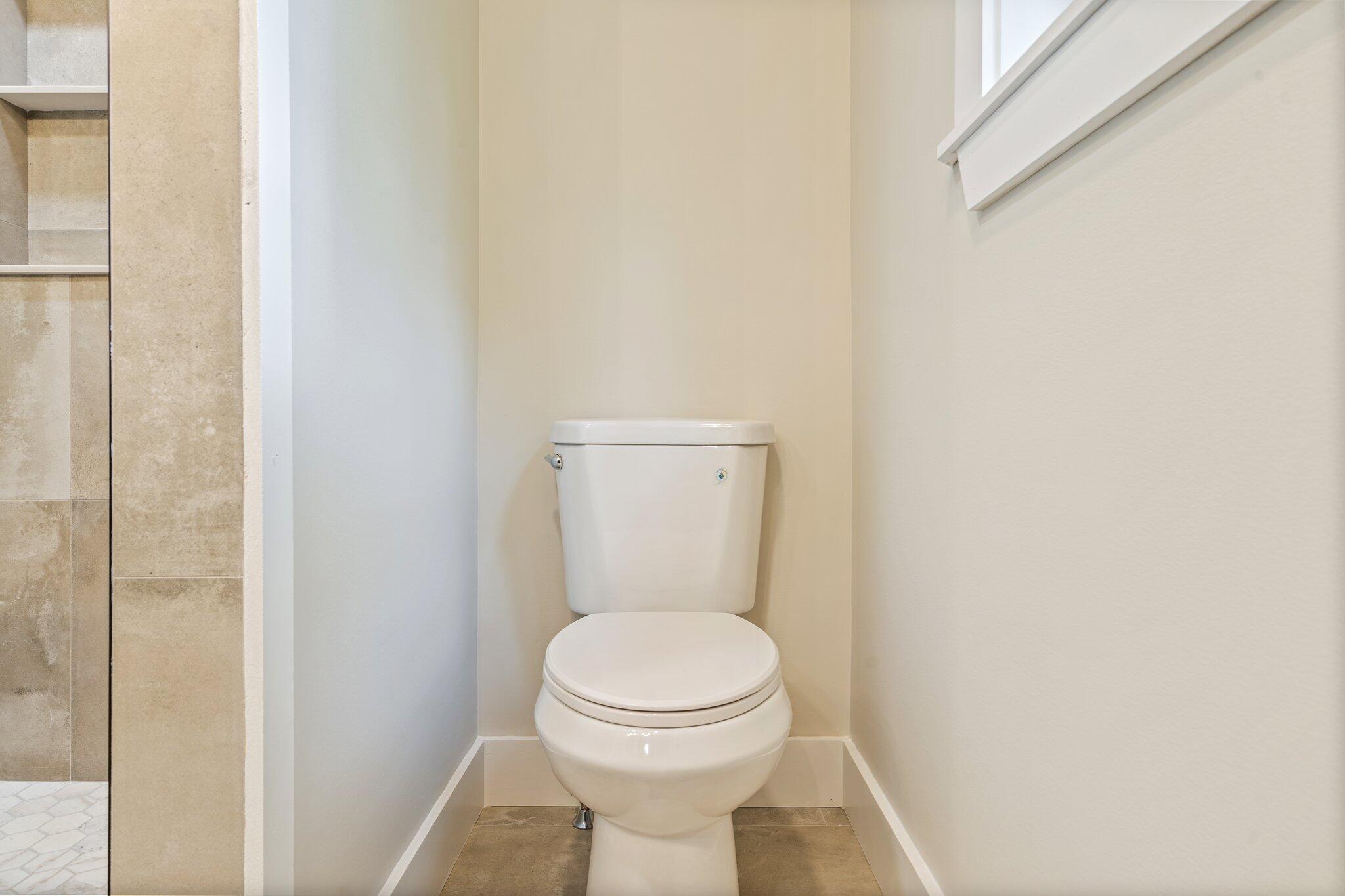 734 Main Road Charleston ME 04422