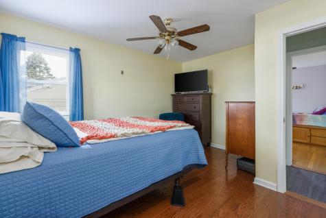 37 Mcarthur Avenue Lewiston ME 04240