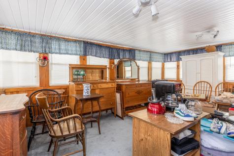 37 Mcarthur Avenue Lewiston ME 04240