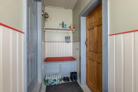 37 Mcarthur Avenue Lewiston ME 04240