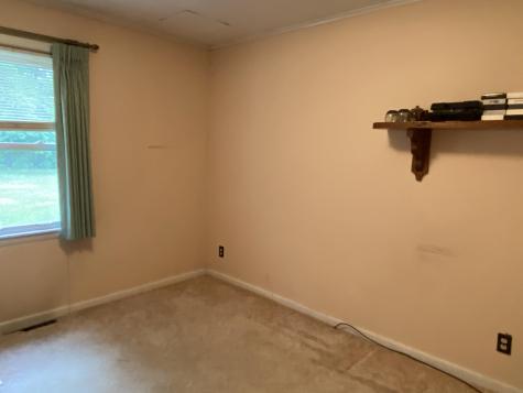 17 Richard Terrace Lewiston ME 04240