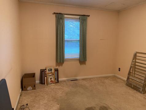 17 Richard Terrace Lewiston ME 04240