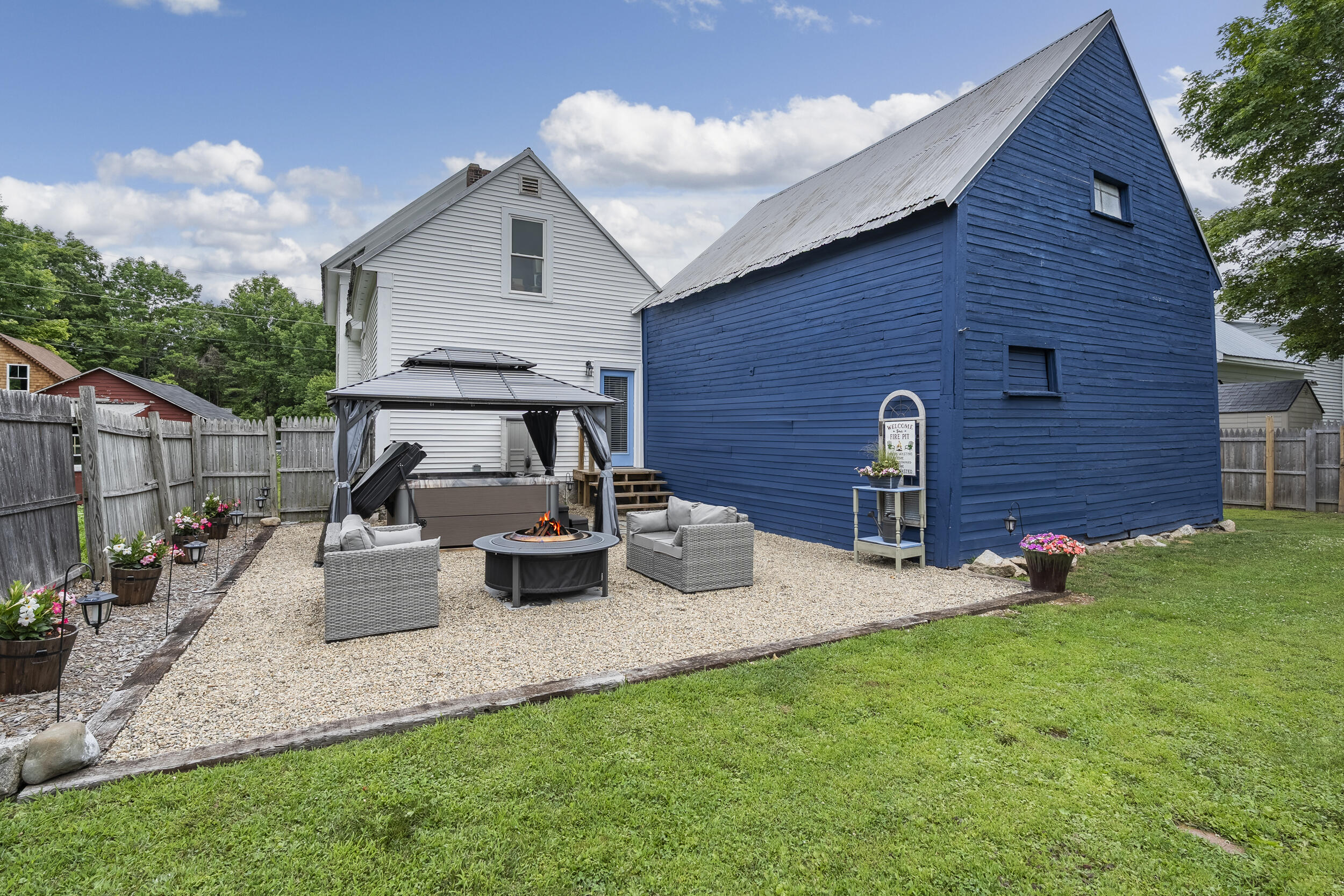 2 School Street Bridgton ME 04009