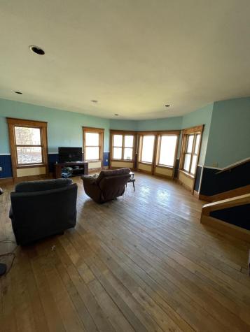 20 Bean Hill Harmony ME 04942