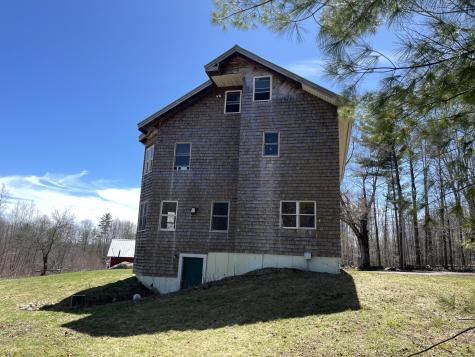 20 Bean Hill Harmony ME 04942