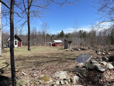20 Bean Hill Harmony ME 04942