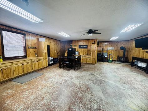 530 East Van Buren Cove Road T17 R3 Wels ME 04785