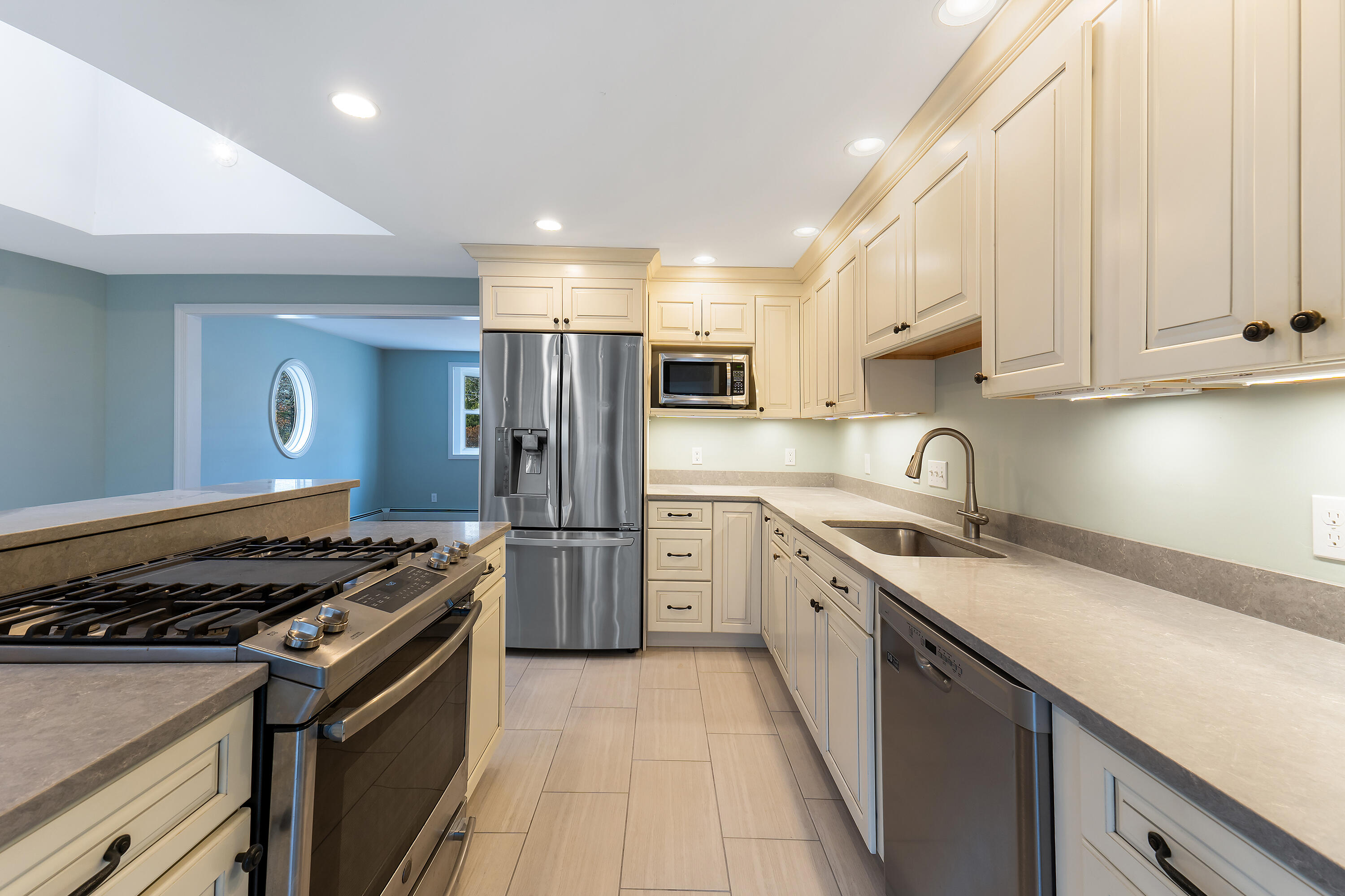 44 Ellen Circle Yarmouth ME 04096