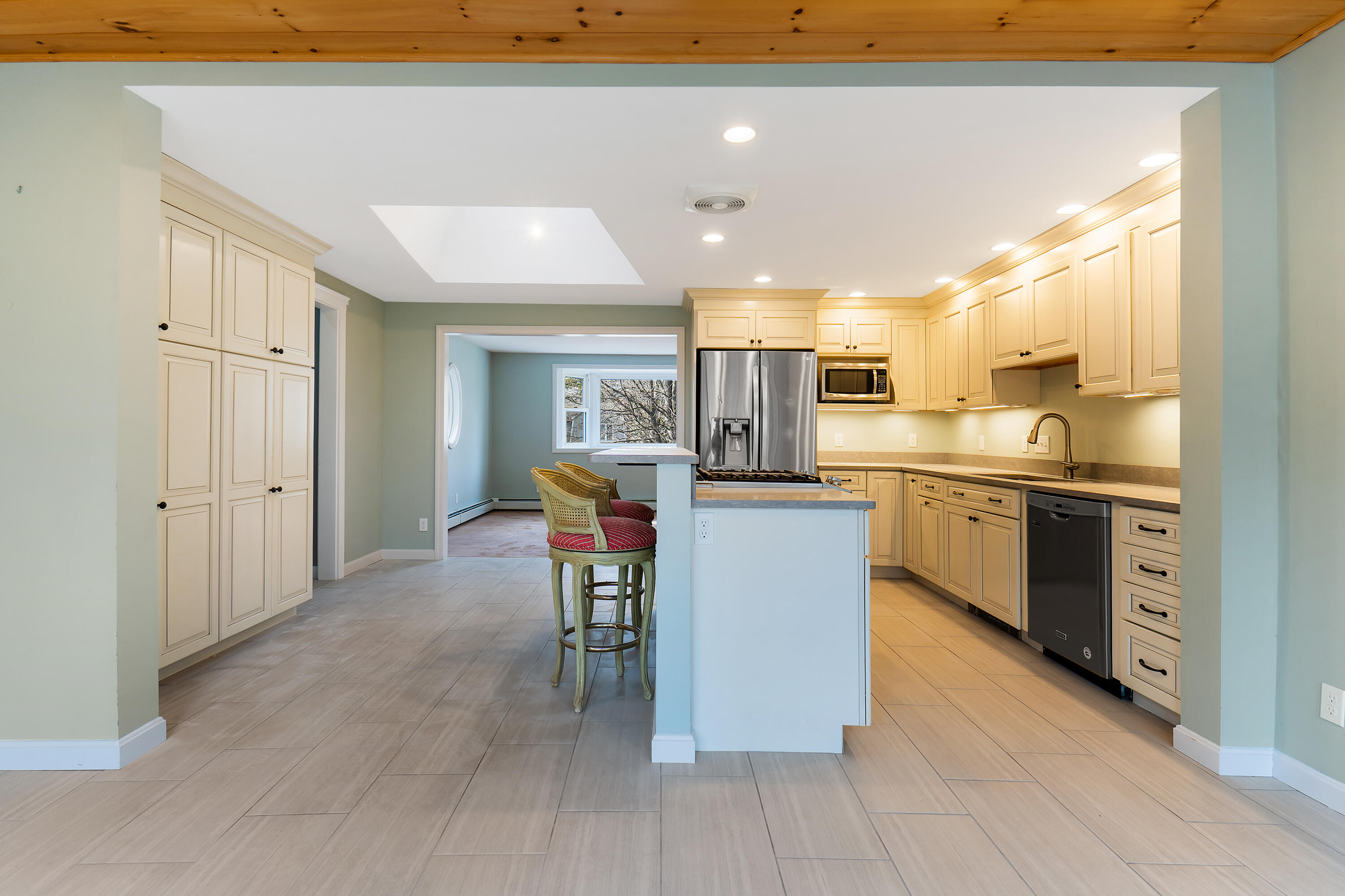 44 Ellen Circle Yarmouth ME 04096