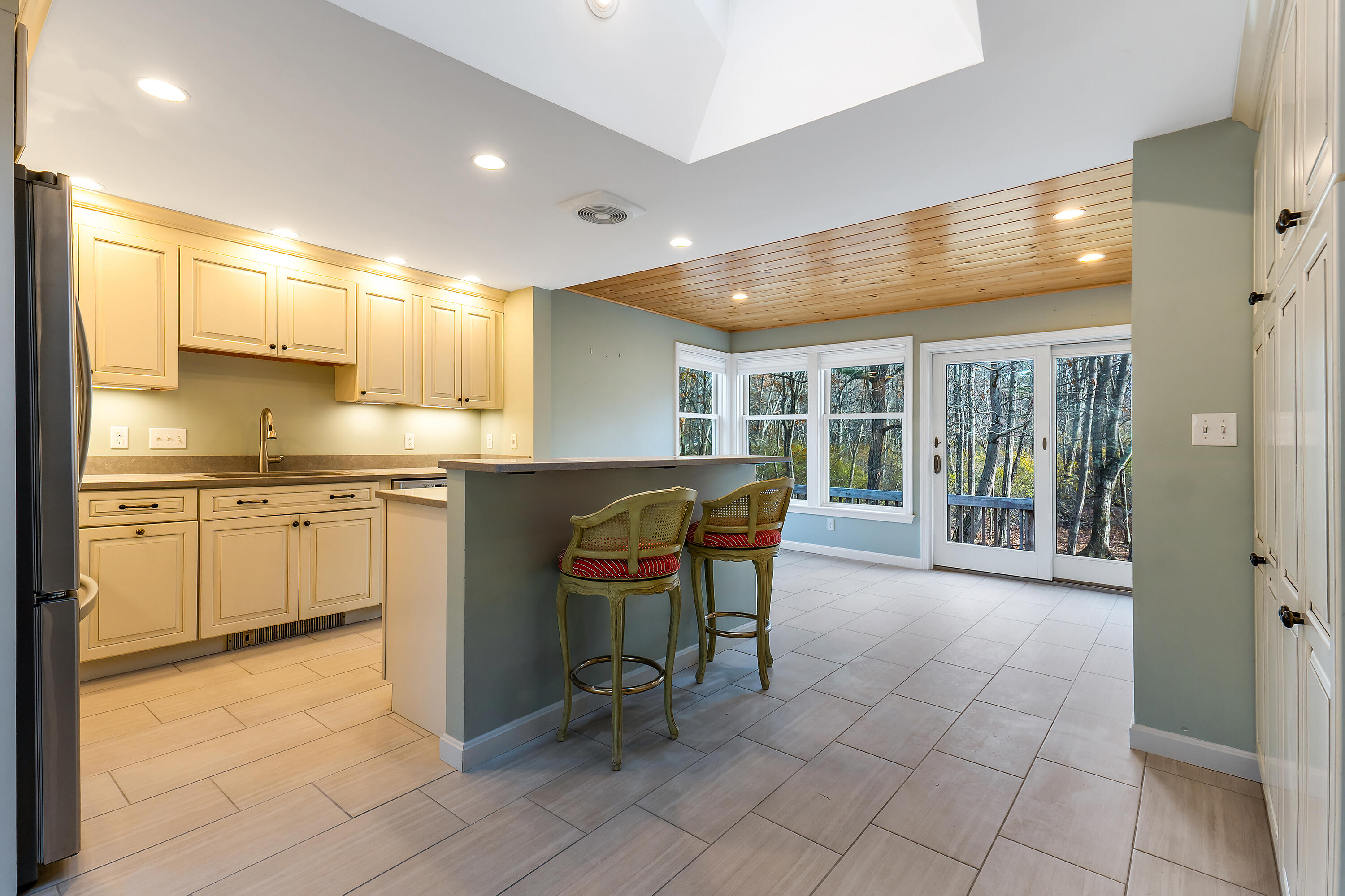 44 Ellen Circle Yarmouth ME 04096