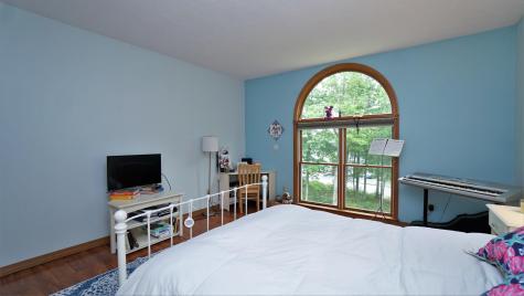 12 Pond Ridge Drive Lewiston ME 04240
